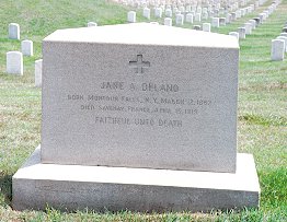 Photo of Jane A. Delano's grave by Linda K. Strodtman, RN CNS, PhD