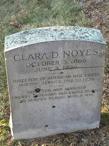 Photo of Clara Dutton Noyes grave courtesy of Mary Ann Burnam